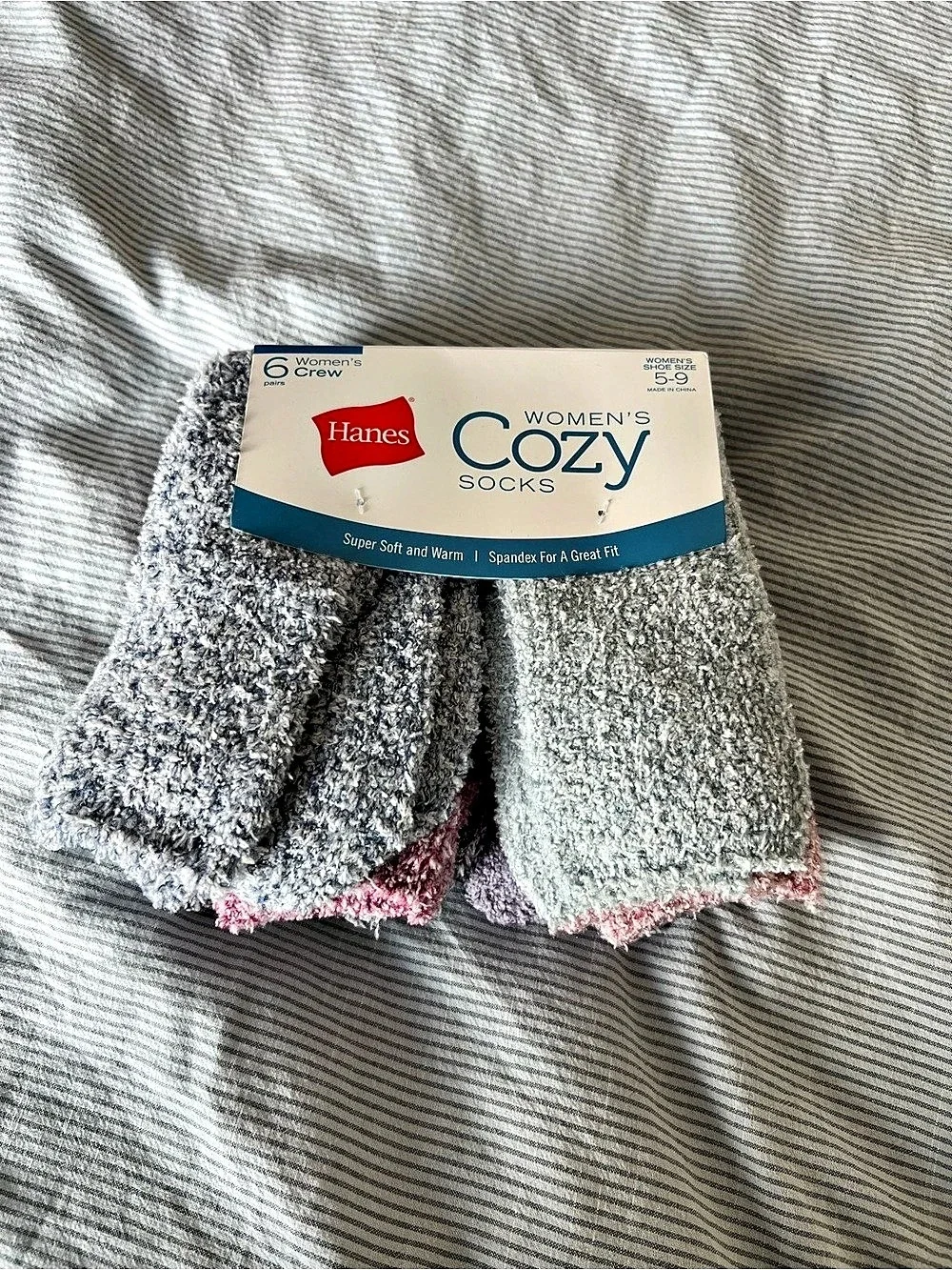Hanes Cozy Socks Women's Gray & Pink NWT